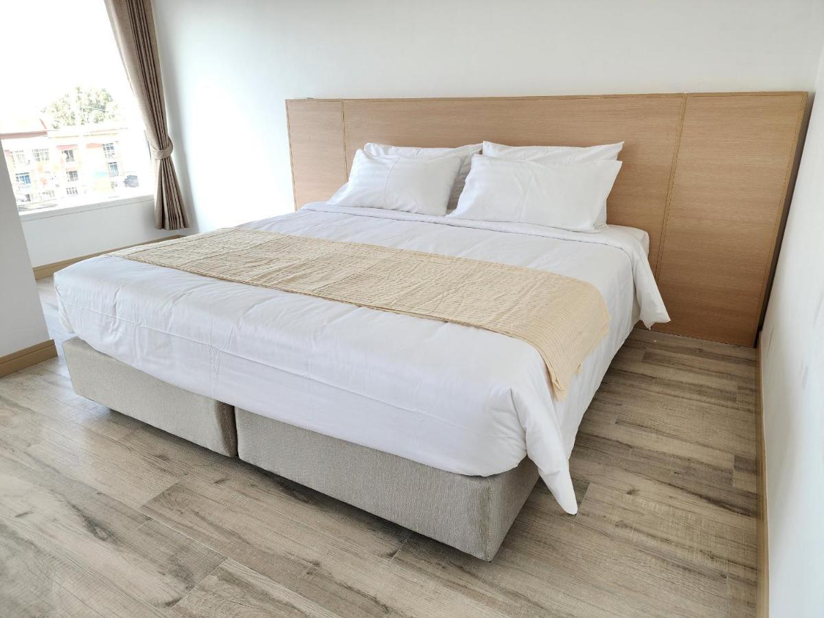 Arsh Boutique Hotel Τσιάνγκ Μάι Εξωτερικό φωτογραφία